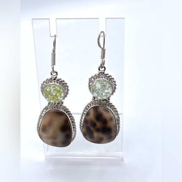 Cowrie Shell Earrings 2 1/4” - Picture 4 of 4